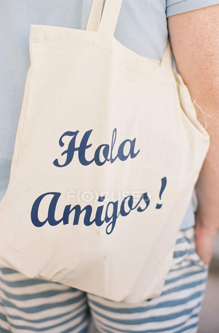 Eco bag with hola amigos inscription — Stock Photo