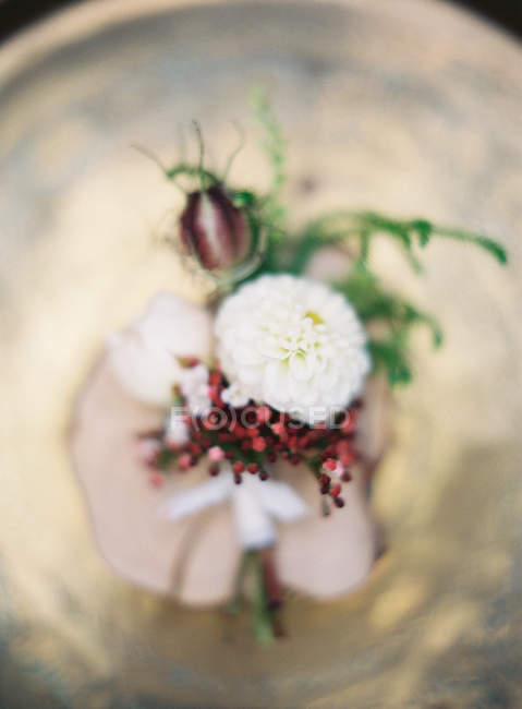 Boutonniere floral fresco — Fotografia de Stock