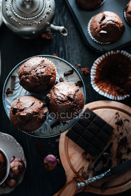 Dunkle Schokoladenmuffins — Stockfoto