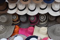 Male and female hats for sale — Stock Photo