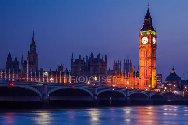 Big Ben, Westminster au coucher du soleil — Photo de stock