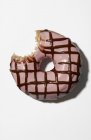 Donut com mordida em falta — Fotografia de Stock