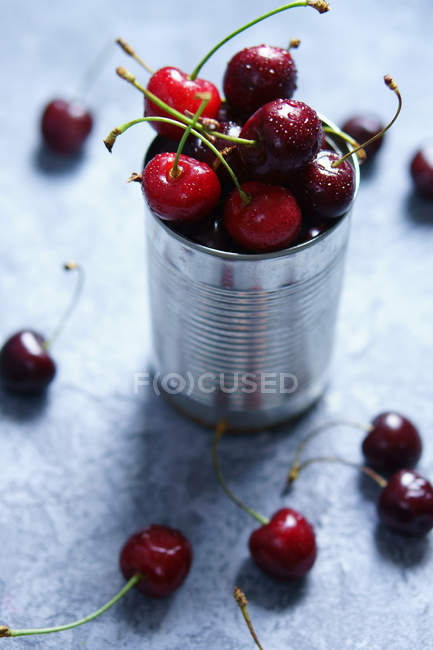 Fresh clean red cherries — Stock Photo