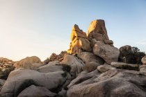 Formazioni rocciose nel Joshua Tree Park — Foto stock
