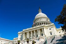 Bottom view of United States Capitol — Stock Photo