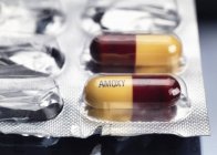 Nahaufnahme von Amoxicillin-Kapseln in Blisterverpackung — Stockfoto