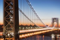 Ponte George Washington ao pôr-do-sol — Fotografia de Stock