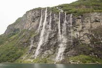 Водопад Семи Сестёр — стоковое фото