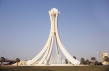 Vista panorámica de Pearl rotonda manama bahrain - foto de stock