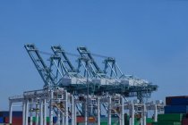Shipping cranes at the Port of Los Angeles — Stock Photo