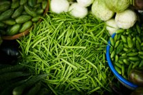 Stapel Gemüse zum Verkauf — Stockfoto