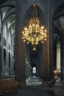 Внутрішній вигляд Клермон-Ферран собору, Клермон-Ферран, Франція — стокове фото