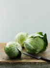 Asian cabbage on cutting board — Stock Photo