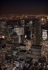 Paesaggio urbano notturno di Manhattan — Foto stock