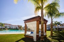 Luxury sun lounger at holiday resort — Stock Photo