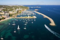 Aerial view of yachts anchored on coastline, Majorca, Spain — Stock Photo