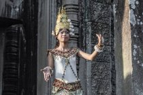 Dançarina Apsara Feminina, Templo Bayon, Angkor Thom, Camboja — Fotografia de Stock