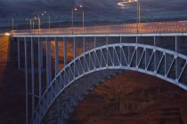 Река Колорадо, мост Глен Каньон, Аризона, Соединенные Штаты Америки — стоковое фото