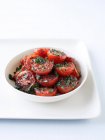 Tomates cherry asados - foto de stock