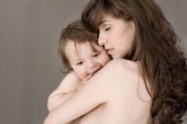 Mutter und Baby Porträt — Stockfoto