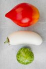 Tomato varieties and eggplant — Stock Photo