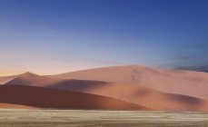 Giant sand dunes — Stock Photo