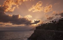 Підвищені видом на Середземне море на заході сонця, Вернацца, Чинкве-Терре, Італія — стокове фото