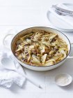 Slow roasted chicken and fennel in bowl — Stock Photo