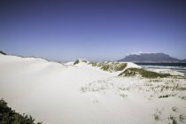 Vue panoramique de la plage déserte, Cape Town, Afrique du Sud — Photo de stock