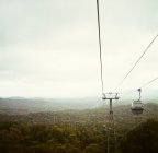 Teleférico skyrail selva tropical - foto de stock