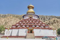 Scenic view of buddhism temple, qinghai province, China — Stock Photo