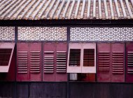 Mandarins casa exterior — Fotografia de Stock