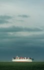 Containerschiff im Hafen von Rotterdam — Stockfoto
