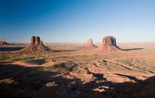 Scenic view of monument valley in bright sunlight — Stock Photo