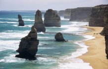 Дванадцять апостолів морські скелі — стокове фото