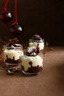 Mousse cups with cream and chocolate — Stock Photo