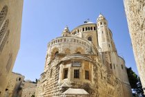 Vista inferior da Abadia de Hagia Maria Sion, Jerusalém, Israel — Fotografia de Stock