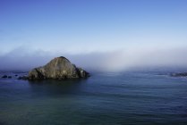 Scenic view of Island and morning mist, Elk, mendocina California, USA — Stock Photo