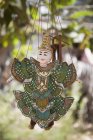 Традиционная висячая кукла, Siem Reap, Камбоджа — стоковое фото