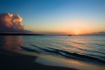 Seven Mile Beach ao pôr-do-sol — Fotografia de Stock