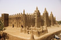 Vista panorámica de la Gran Mezquita Djenne - foto de stock