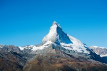 Vista panorámica de Matterhorn, Pennine Alps, Suiza - foto de stock
