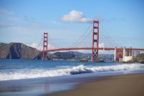 Мост Золотые ворота и залив Сан-Франциско — стоковое фото
