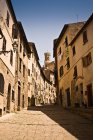 Storico Walled Hill Town — Foto stock