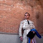 Torero che indossa abiti tradizionali alla cerimonia di apertura, arena di Las Ventas, Madrid — Foto stock