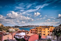 Telhados da cidade de La Maddalena, Sardenha, Itália — Fotografia de Stock