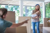 Cape Town, South Africa, couple moving house — Stock Photo