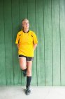 Retrato de uma jogadora de futebol — Fotografia de Stock