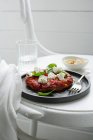 Tarta de tomate tatin - foto de stock