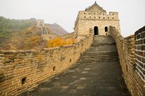 Sección Mutianyu de la Gran Muralla de China - foto de stock